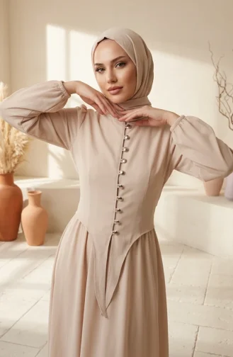 طقم حجاب من قطعتين، مزين بأزرار وأكمام مطاطية، لون بيج، رقم الموديل 2288-07 2288-07