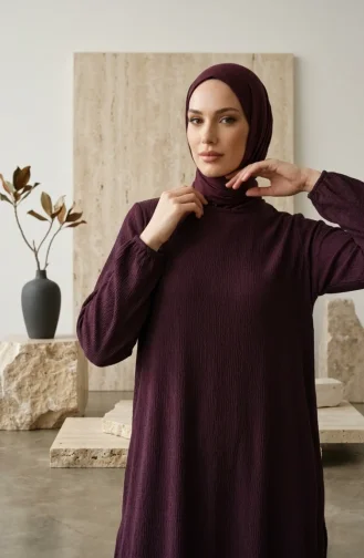 طقم حجاب من قطعتين، تونيك وبنطال من قماش مجعد، لون برقوقي (0571-04) 0571-04