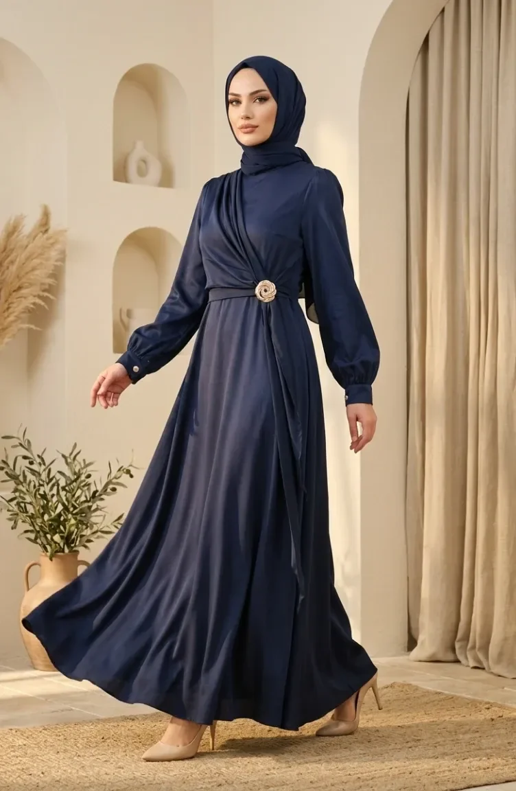 Saten Kumaş Belde Broşlu Tesettür Abiye Elbise 5811-01 Lacivert