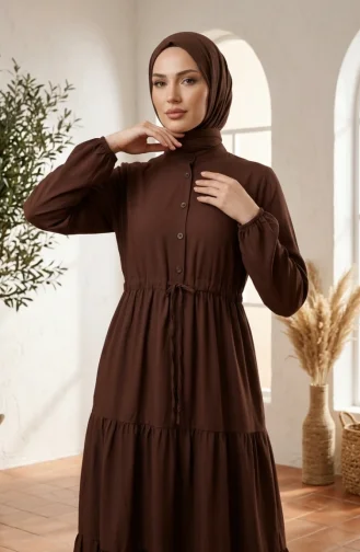 Robe Hijab à Col Mandarin Et Boutons Superposés 0336-02 Marron 0336-02