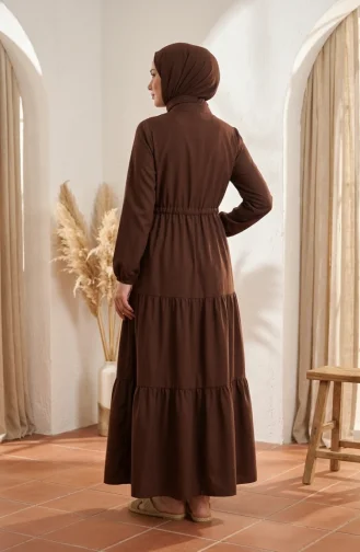 Robe Hijab à Col Mandarin Et Boutons Superposés 0336-02 Marron 0336-02