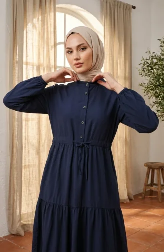 Robe Hijab à Col Mandarin Et Boutons Superposés 0336-04 Bleu Marine 0336-04
