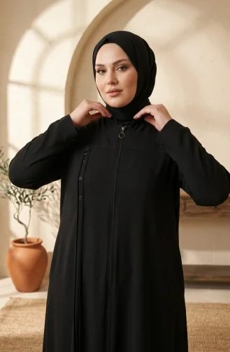 عباية بمقاسات كبيرة مزينة بحلقة، رقم الموديل 6401-07، لون أسود 6401-07