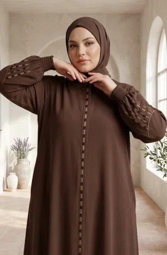 عباية رابيا كريب مطرزة بمقاسات كبيرة، لون بني، رقم الموديل 6391-03 6391-03
