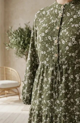 فستان حجاب منقوش بنصف أزرار من قماش الفسكوز 2296-02 كاكي 2296-02