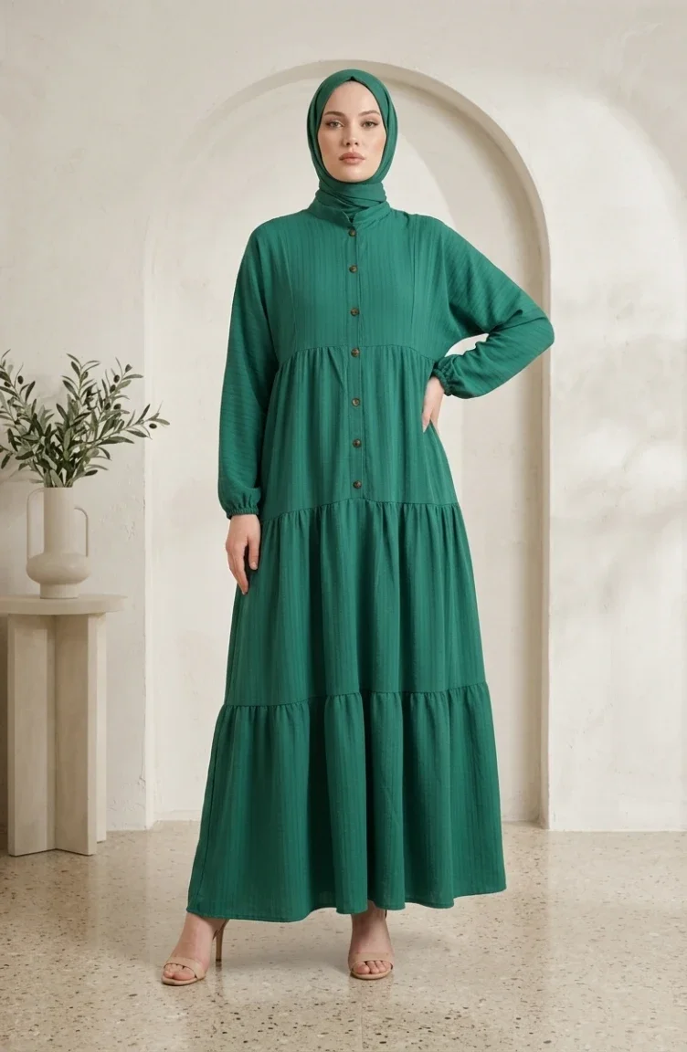 Robe Hijab à Demi-boutons Et à Plusieurs épaisseurs 2293-04 Verte 2293-04