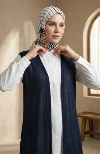صدرية طويلة رفيعة بمقاسات كبيرة 8739-05 لون كحلي 8739-05