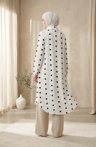Tuniek Met Overhemdkraag En Pompondetails 0352-01 Wit 0352-01