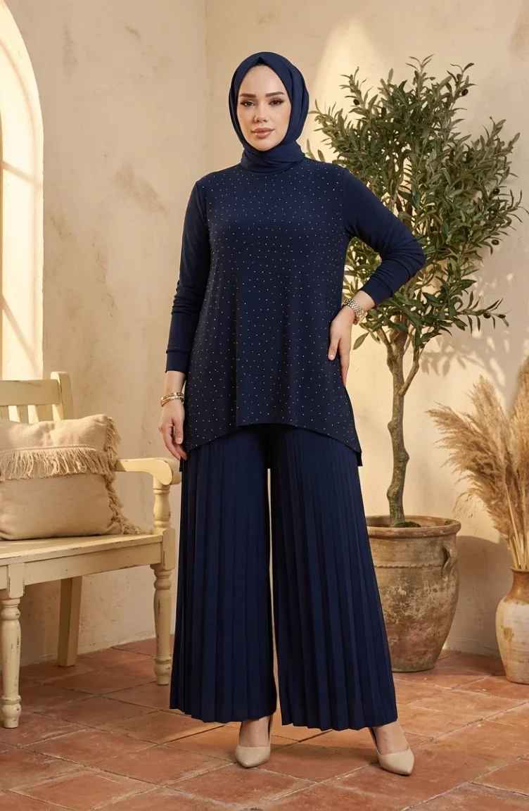 Sandy Fabric Blouse And Pants Two-Piece Hijab Set 5632-01 Navy Blue 5632-01