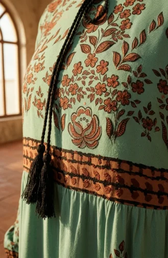 Großes Viskosekleid Mit Blumenmuster 4084-04 Çağla Green 4084-04