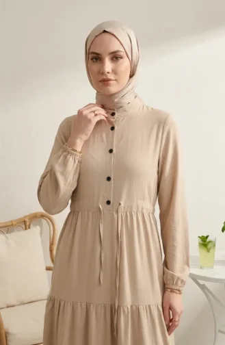 Beli Bağcıklı Düğmeli Kat Kat Tesettür Elbise 2302-01 Bej