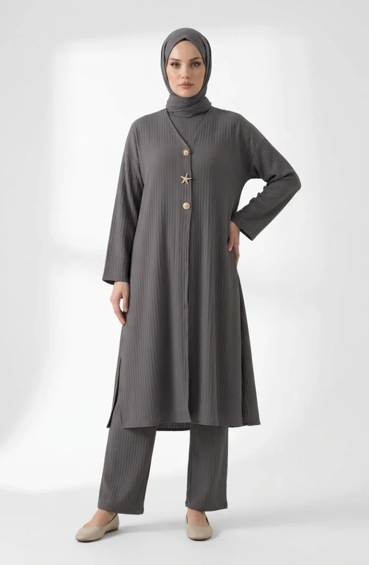 Patterned Button Detail Hijab Two-Piece Set 2304-05 Dark Gray 2304-05