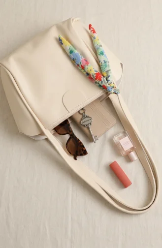 Elegante Schultertasche Aus Leder Mit Schal 4038-01 Beige 4038-01
