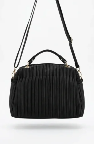 Pleated Detail Chain Strap Shoulder Bag 4061-01 Black 4061-01