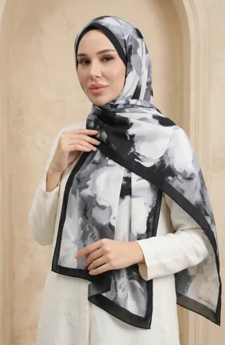 وشاح ناعم منقوش 70377-06 أسود بيج 70377-06