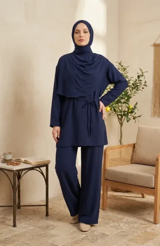 Zweiteiliges Hijab-Set Mit Schultertuch-Detail Tunika Und Hose 2306-04 Marineblau 2306-04
