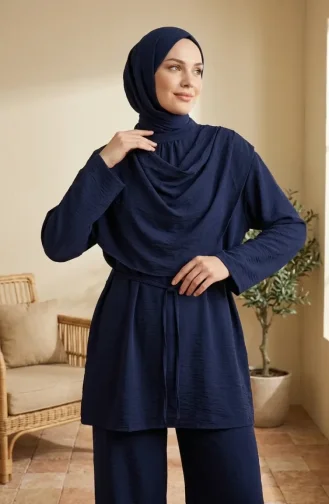 Zweiteiliges Hijab-Set Mit Schultertuch-Detail Tunika Und Hose 2306-04 Marineblau 2306-04