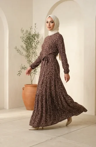 Robe Hijab Ceinturée En Crêpe à Motif Floral 0580-03 Marron Vison 0580-03