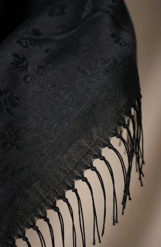 شال كشمير مزين بشرابات 70366-01 أسود 70366-01