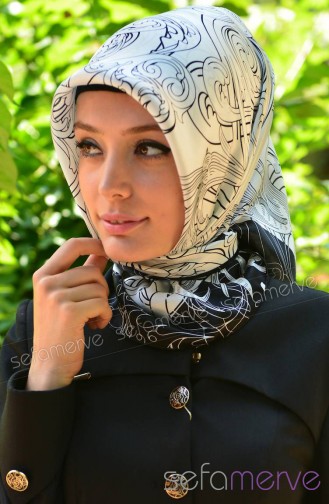 White Hoofddoek 07