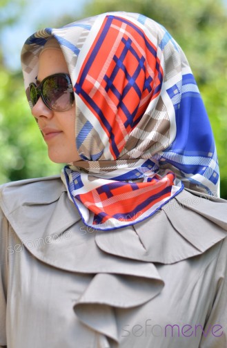 Ceylin Eşarp 06