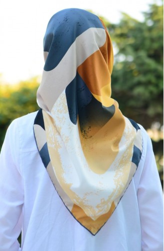 Yellow Scarf 05