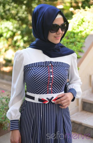 Famelin Elbise 4437-01 Beyaz-Lacivert
