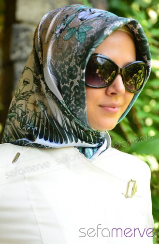 Hüma Eşarp 02