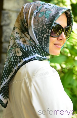 Hüma Eşarp 02