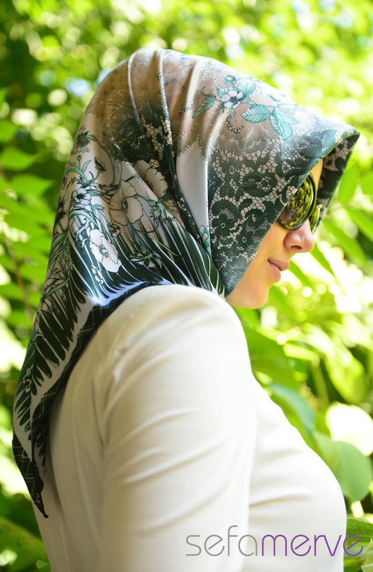 Hüma Eşarp 02