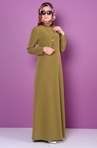 سويد فستان كريب بتصميم مُزين بقلادة 4023-12 لون أخضر زيتي 4023-12