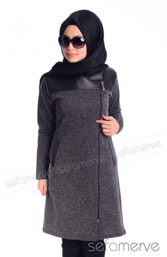 Black Cape 0572-03