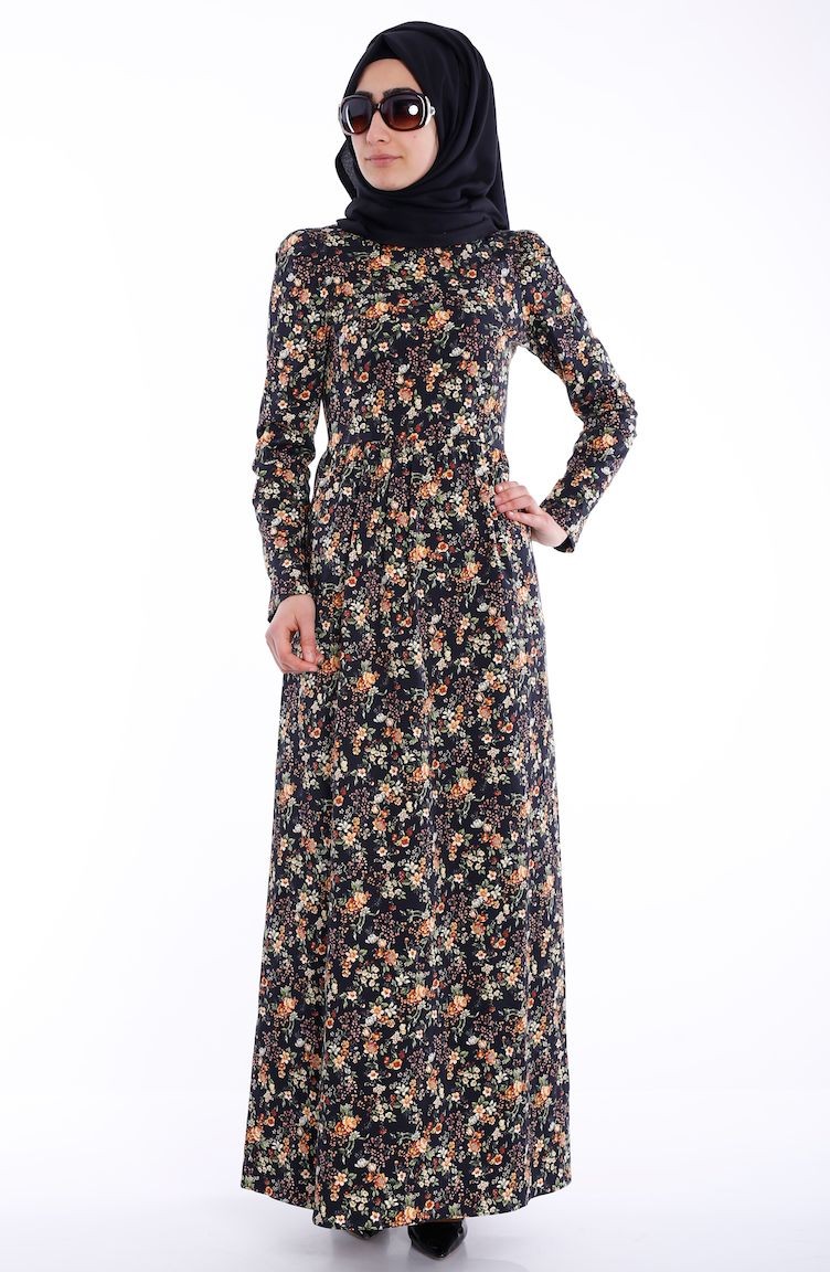 Tesettür Elbise Kübra Biriktir 7926-01 Siyah