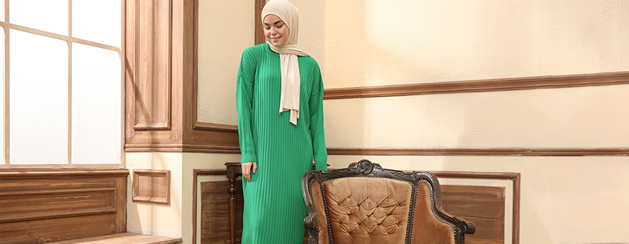 How to Style a Hijab Shawl with Knitwear