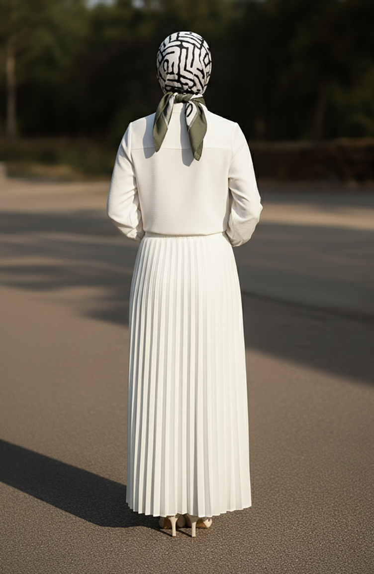 تنورة مطوية بخصر مطاطي 0213-02 بيضاء 0213-02