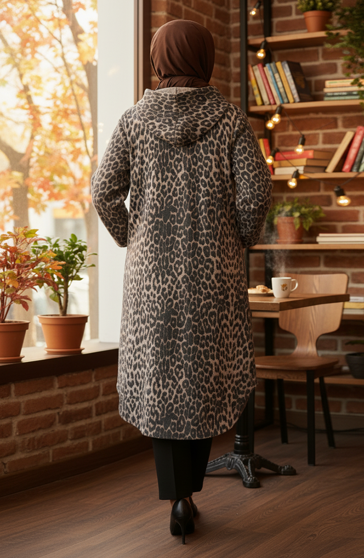 Capuchonjas Met Knoopsluiting En Luipaardprint Van Kasjmier 0226-07 Antracietbeige 0226-07